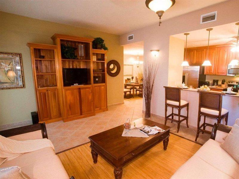 Clarion Suites Roatan At Pineapple Villas French Harbour Exteriör bild