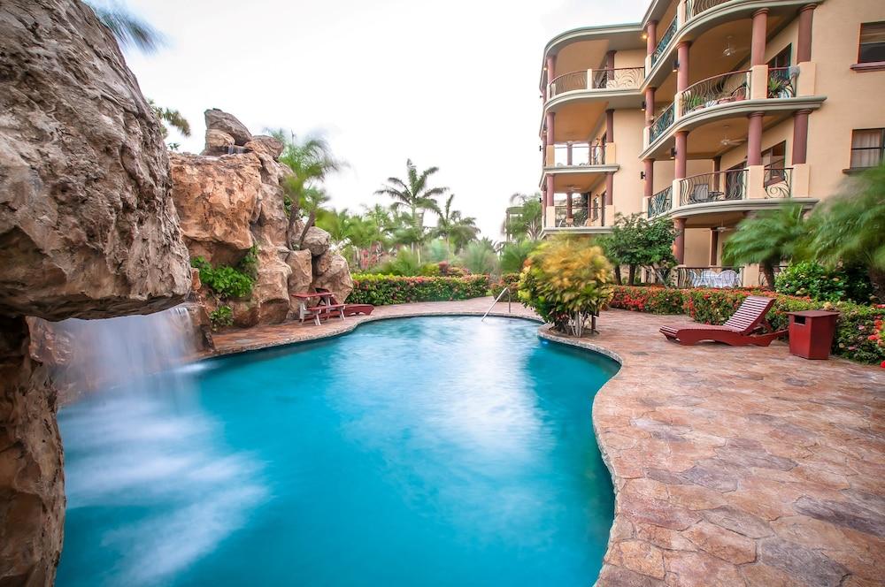 Clarion Suites Roatan At Pineapple Villas French Harbour Exteriör bild